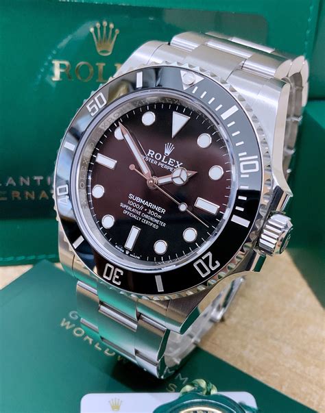 rolex submariner hulk noob v8|Rolex Hulk submariner dial.